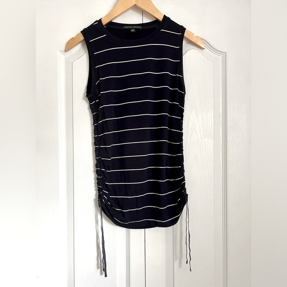 BANANA REPUBLIC Navy & White Striped Side Ruched Tie Sleeveless Top - Picture 2 of 4